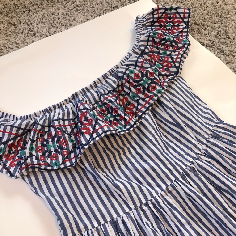 Off shoulder summer dress size small